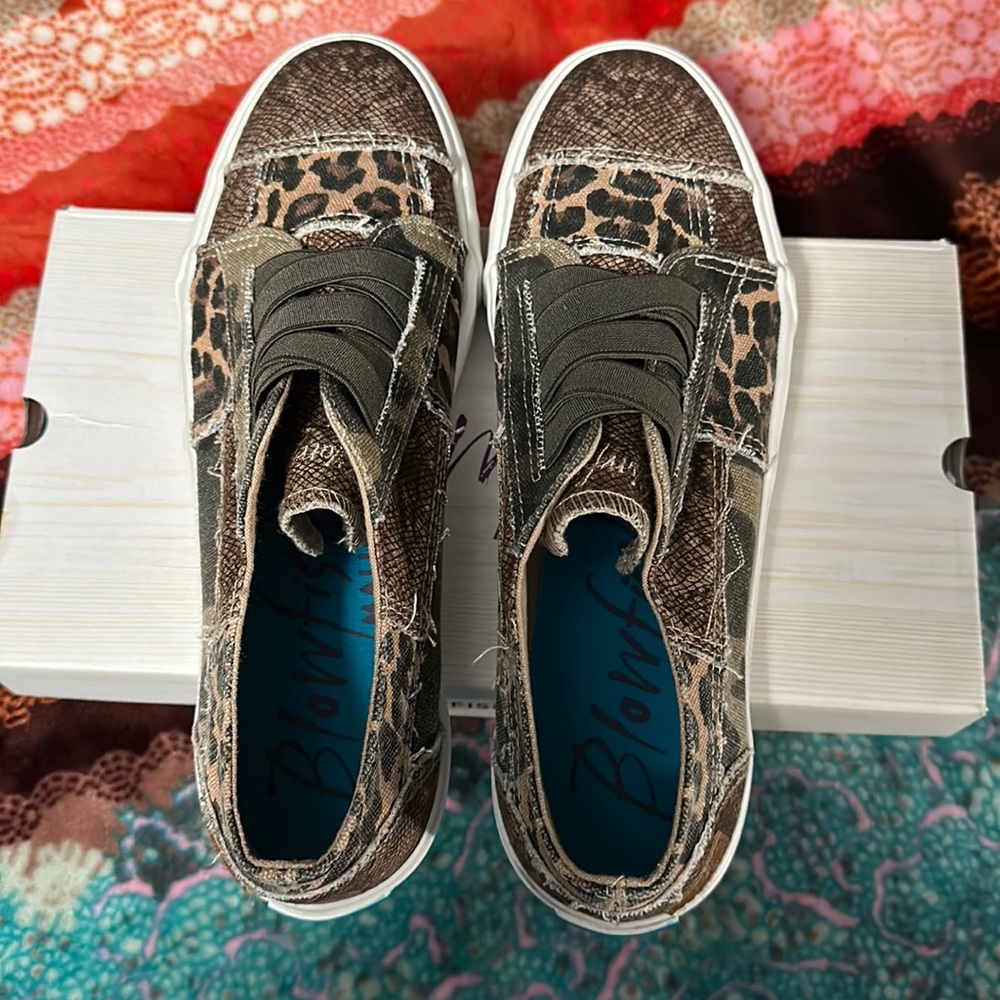 Size 10 womans blowfish (Marley)